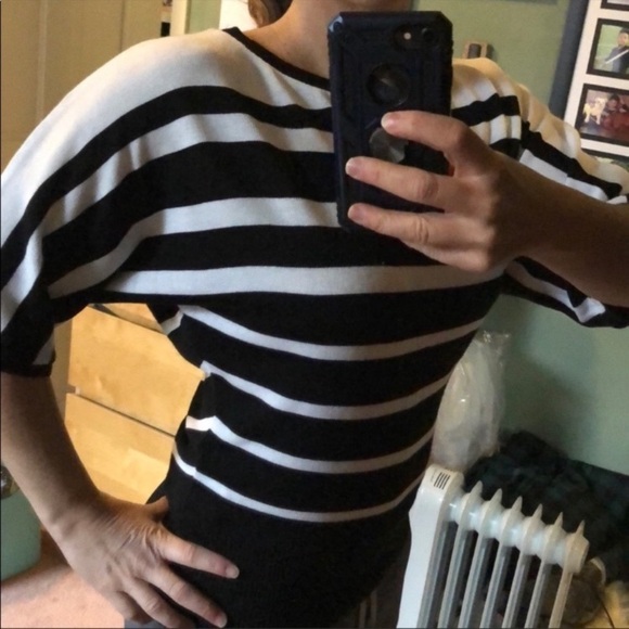 💘NWOT AB STUDIO WOMENS SIZE SMALL BLACK & WHITE STRIPED DOLMAN SWEATER - Picture 12 of 14